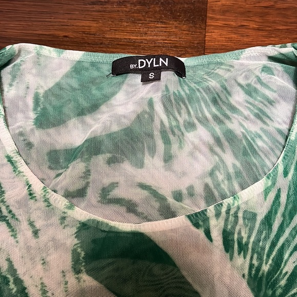 BY.DYLN (S) Bodycon Ruched Dress - Green/White - Picture 8 of 9